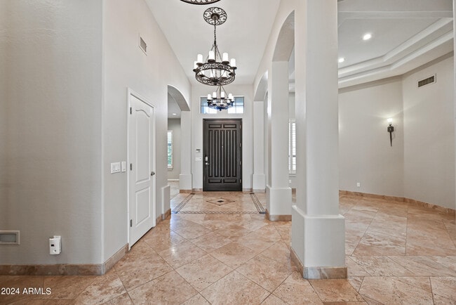 Building Photo - 6057 E Campo Bello Dr