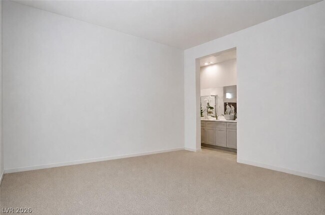 Building Photo - 12524 Primrose Grove Ln