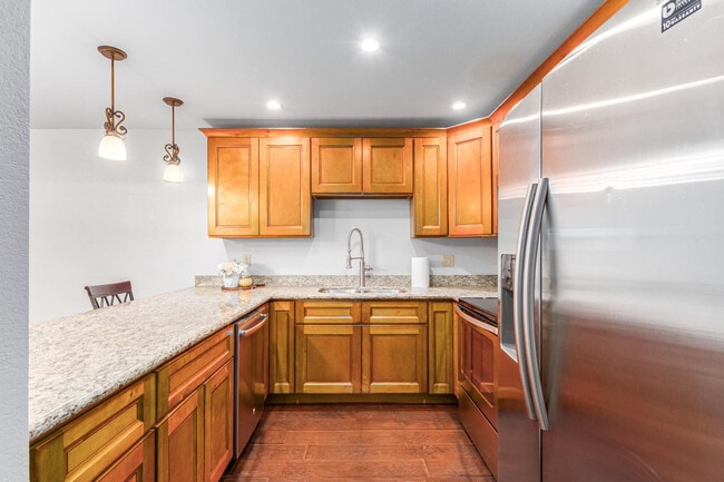 Building Photo - 5713 W Gelding Dr