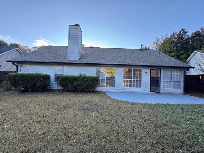 Building Photo - 1255 Avalon Dr