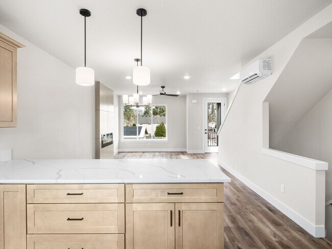 Building Photo - $500 off 1st month! Beautiful, brand spanking new 2-bdrm/2.5-bath duplex townhome! W/D, garage, q...