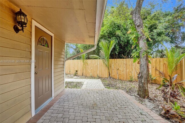 Building Photo - 13161 179th Ct N