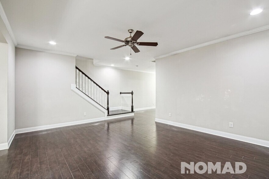 Building Photo - 355 Roberts Ridge Dr