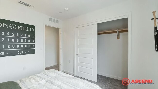 Building Photo - 3125 Riverwood Pk Dr