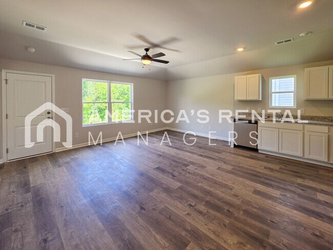 Building Photo - New Construction Home for Rent in Lincoln, AL!