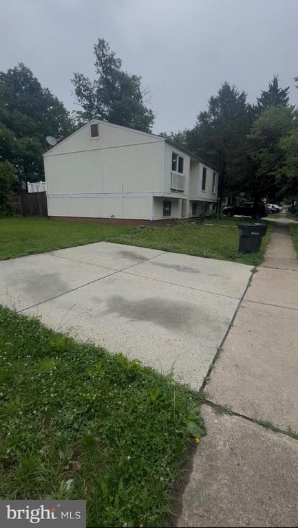 Building Photo - 2208 Cocquina Dr