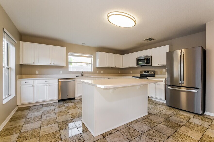 Building Photo - 1552 Truscott Ct