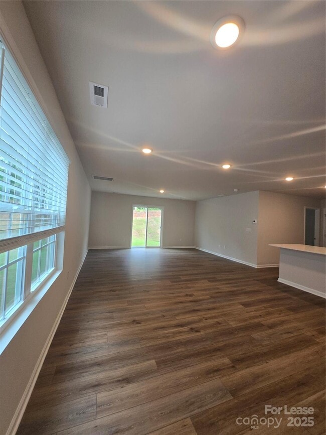 Building Photo - 13123 Hampton Bay Ln