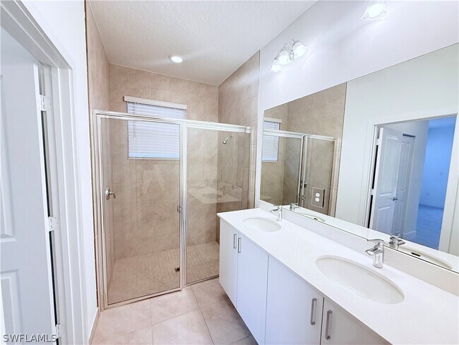 Building Photo - 5681 Cassidy Ln