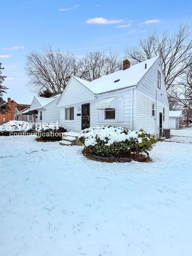 Primary Photo - 19449 W Chicago