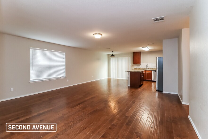 Building Photo - 8660 Boswell Meadows Dr
