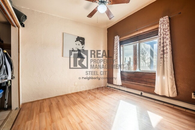 Building Photo - 531 E Milt Dr