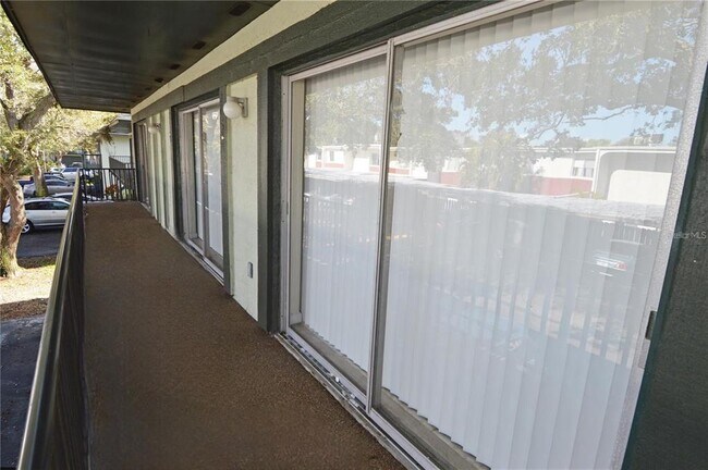 Building Photo - 2904 Lichen Ln