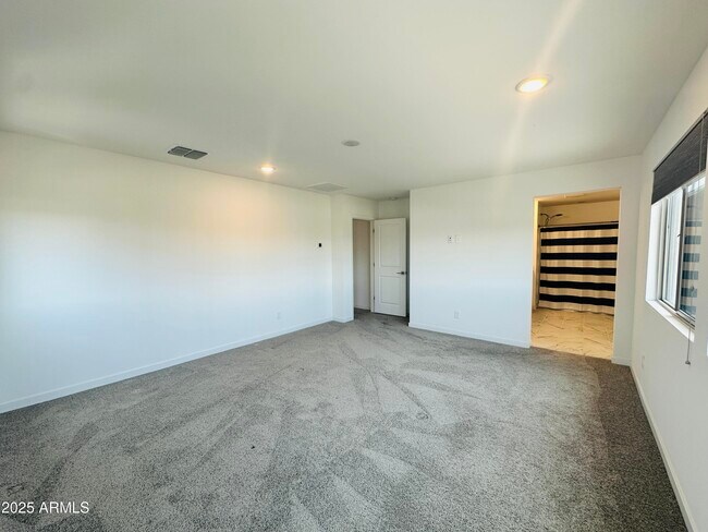 Building Photo - 7425 W Nicolet Ave