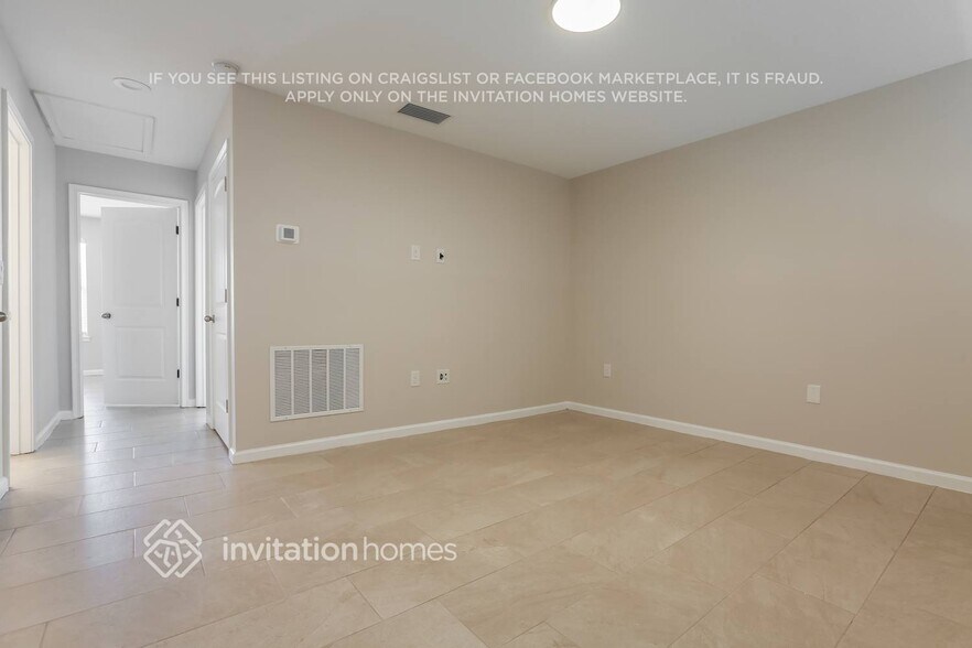 Building Photo - 11914 Meadowgate Pl