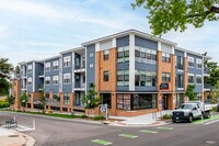 Building Photo - 29X