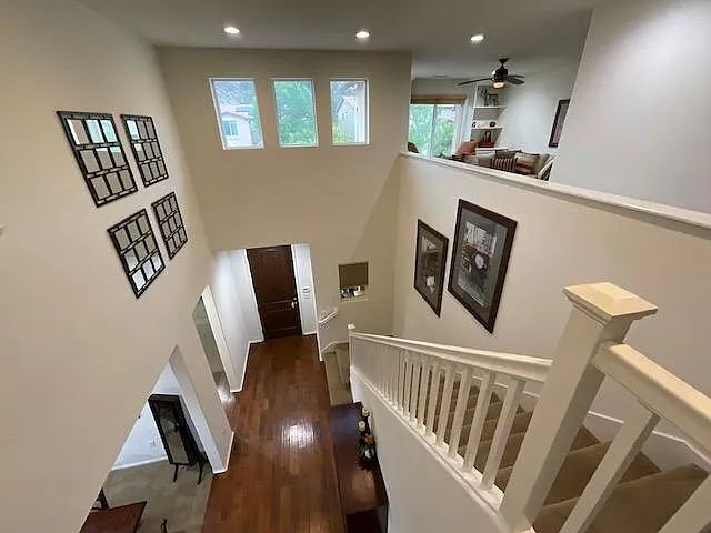 Building Photo - Immaculate 5-Bedroom Executive Home in Desirable Plum Canyon