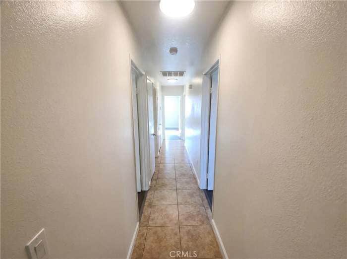 Building Photo - 14433 Green River Rd