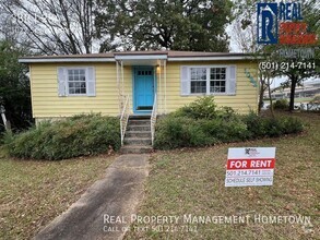 Building Photo - Beautiful 3-Bed 2-Bath Home in Benton!