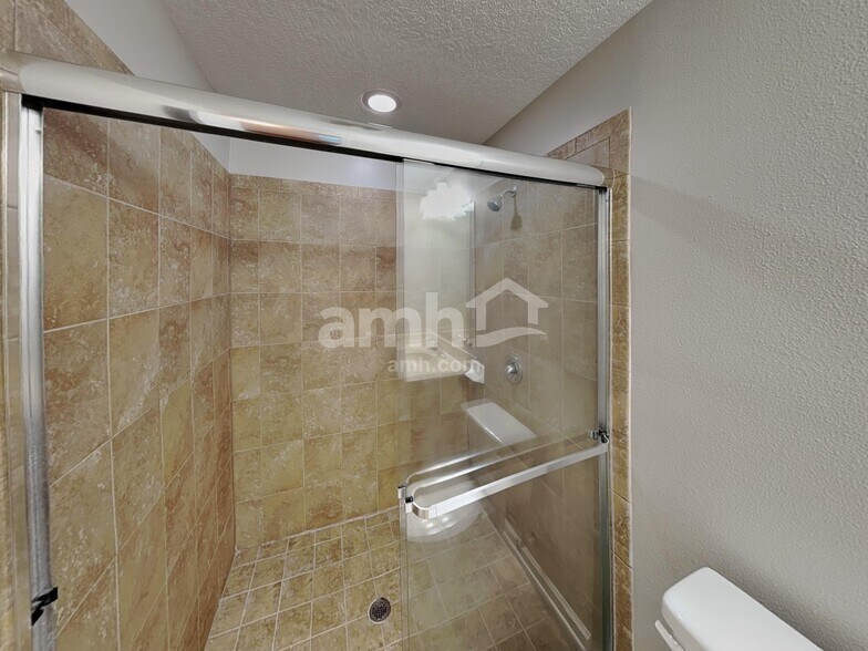 Building Photo - 216 W Jayce Wy