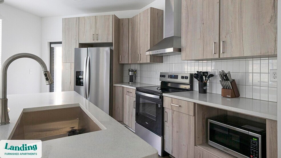 Building Photo - 2800 Milan Ct