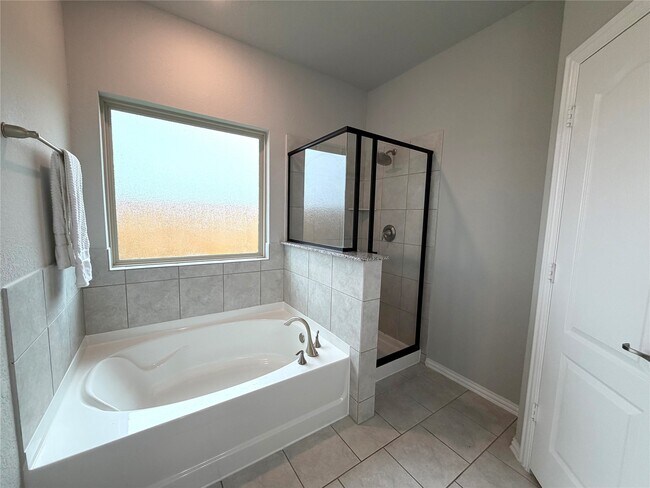 Building Photo - 31755 Wellington Pass