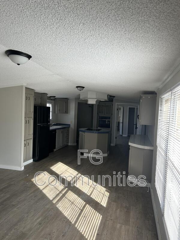 Building Photo - 1754 Zion Rd