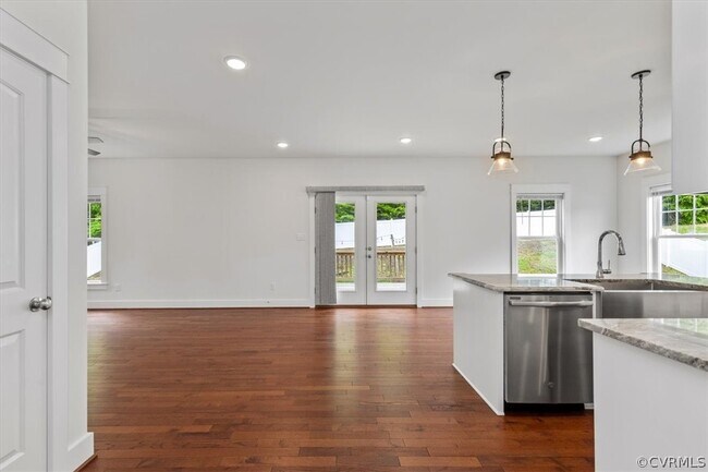 Building Photo - 4142 Tosh Ln