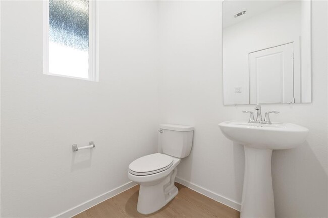 Building Photo - 6422 Orchid Bch Dr