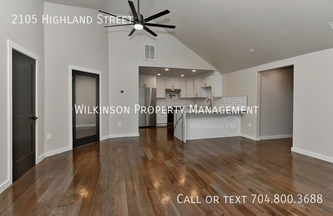 Building Photo - 2105 Highland St