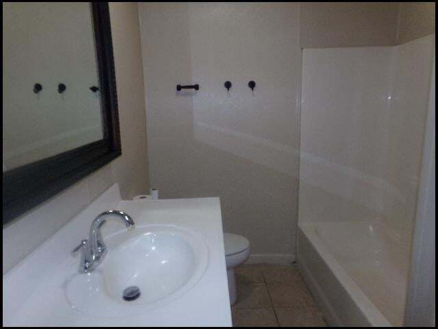 Building Photo - 13524 Marietta Dr