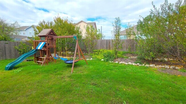 Building Photo - 7526 Rio Pass