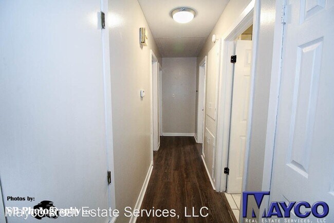 Building Photo - 3 br, 2 bath House - 9336 Pine Grove St.