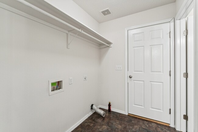 Building Photo - 123 Chapparosa Ct E