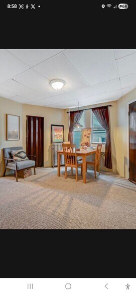 Primary Photo - 1729 Monroe Ave