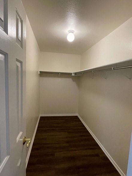 Building Photo - 13622 Merseyside Dr