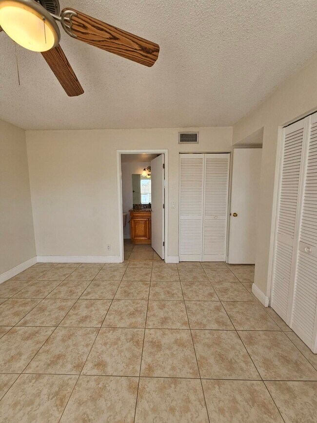 Building Photo - 1760 Windorah Way