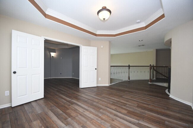 Building Photo - 606 Whitney Oaks Ln