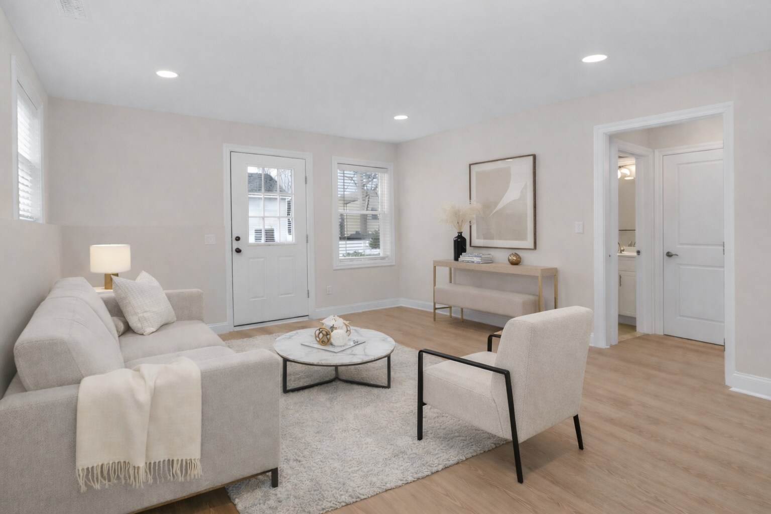 Building Photo - 20 Zazzetti St