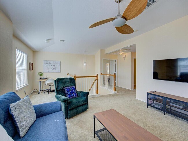 Building Photo - 120 Gila Cliff Dr