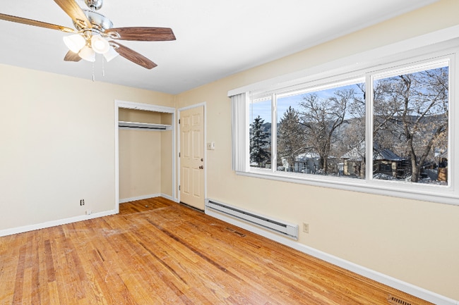 Building Photo - 227 S Prospect St