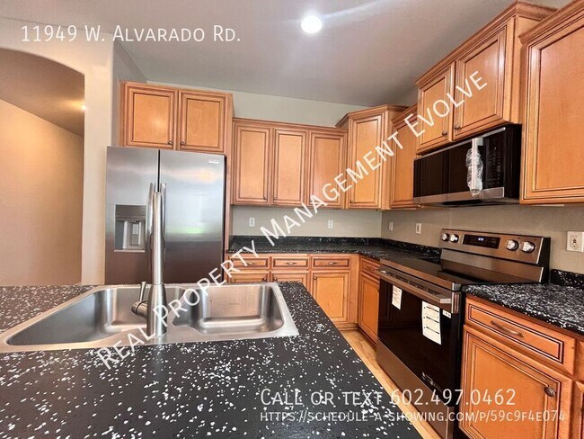 Building Photo - 11949 W Alvarado Rd