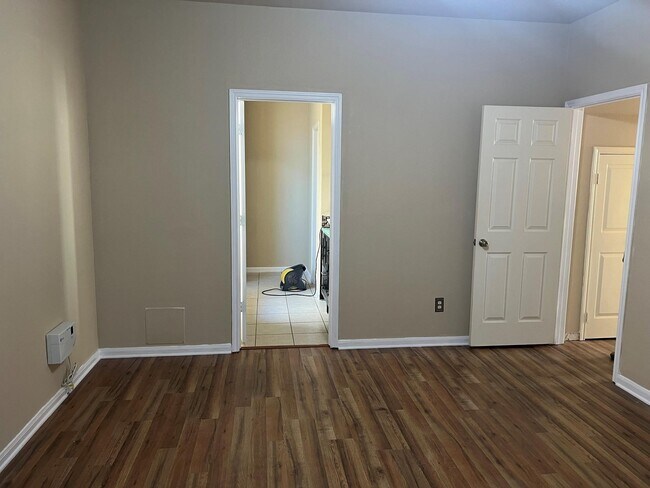 Building Photo - 4119 Barossa Valley Ln