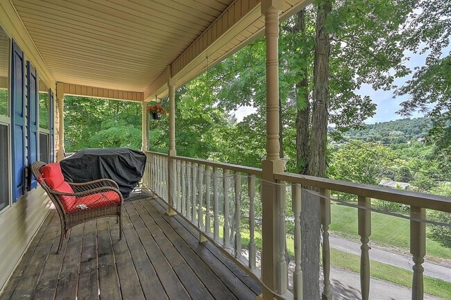 Building Photo - 4406 Willmary Dr