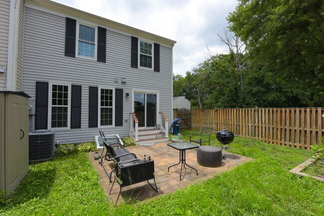 Building Photo - 2901 Marsala Ct