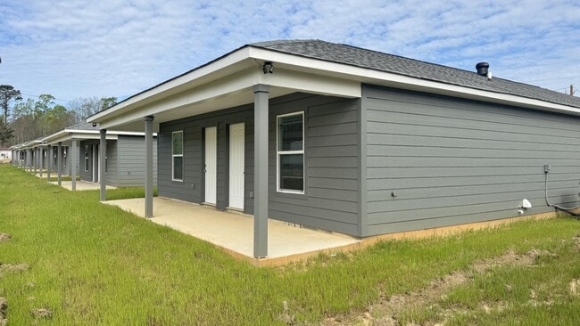 Building Photo - 217 Legado Ln