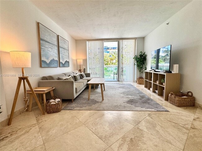 Building Photo - 3001 S Ocean Dr