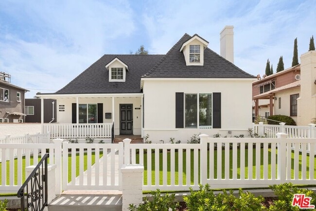 Building Photo - 1511 Selby Ave