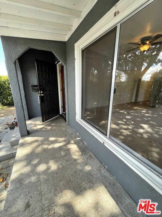 Building Photo - 3659 6th Ave