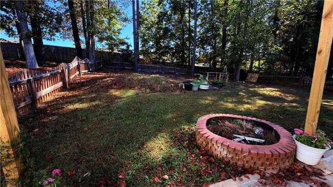 Building Photo - 4166 Glenaire Way NW